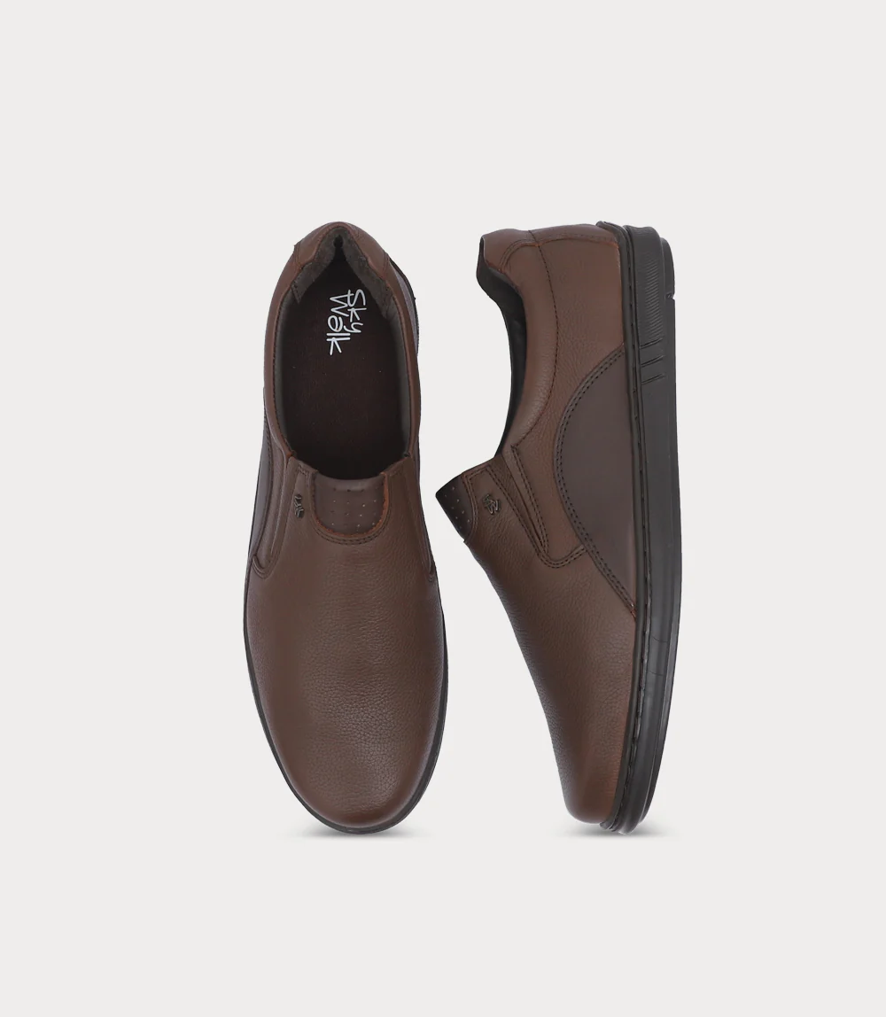 Men Slip On-BROWN - Image 4