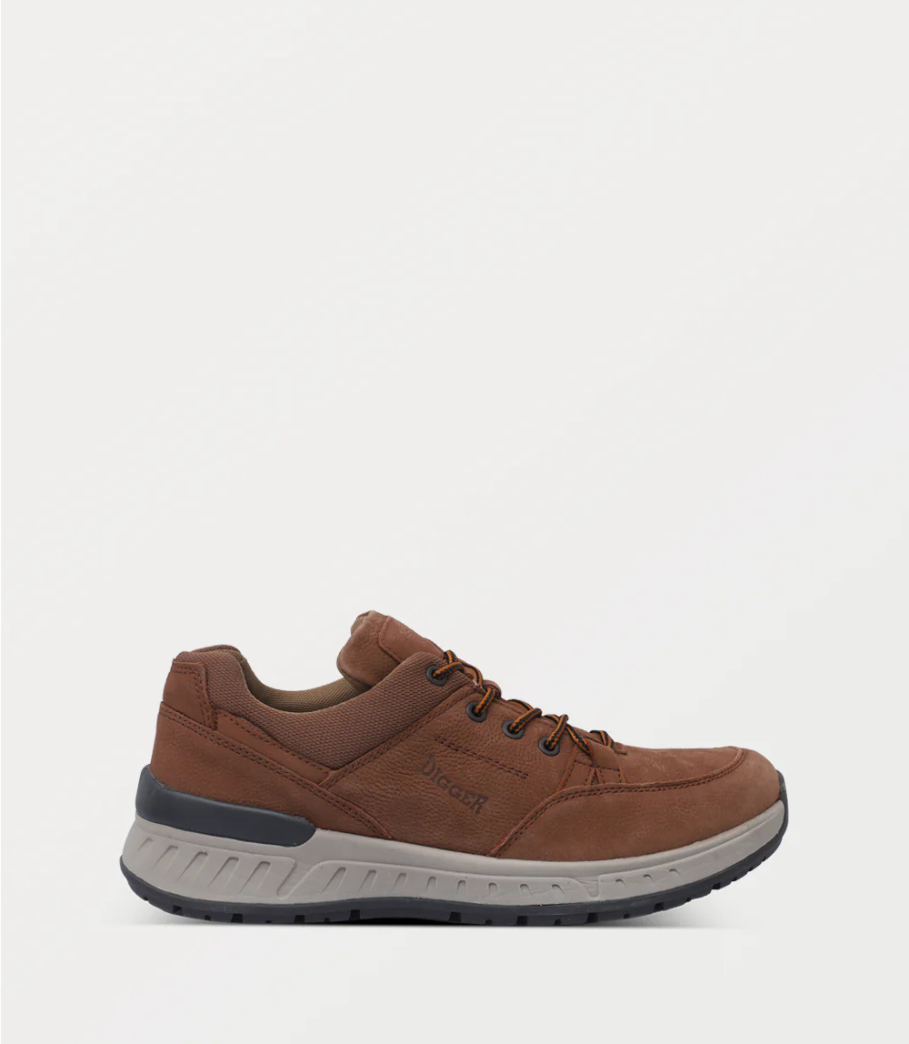 Men Sneakers-BROWN