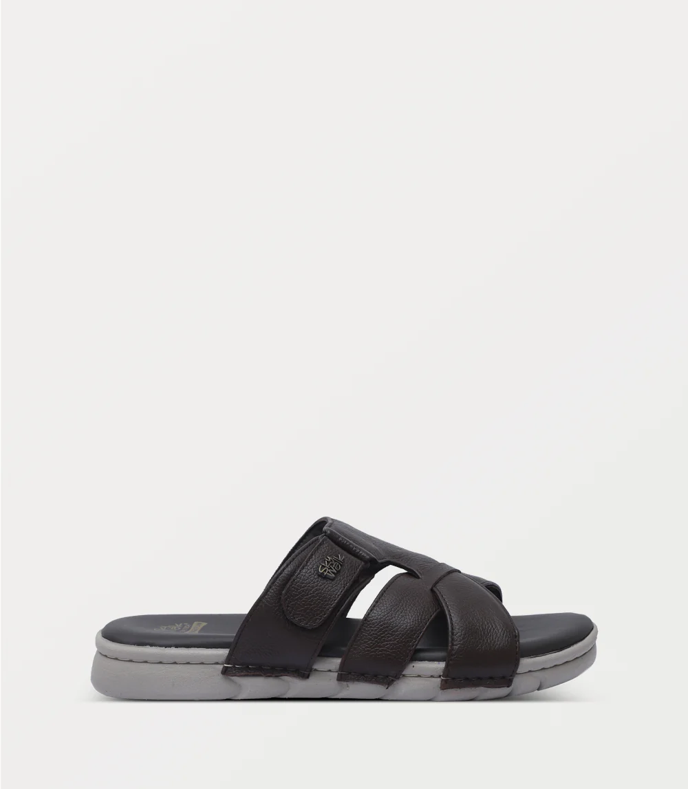 Men Slipper-BROWN