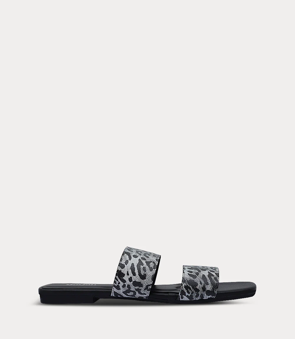 Women Slipper-BLACK
