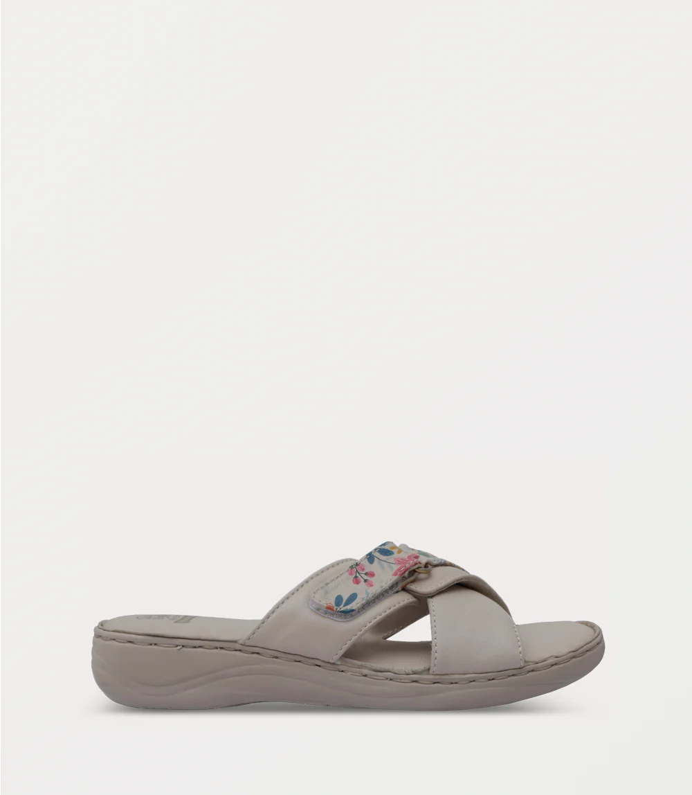 Women Comfort Slipper-FAWN