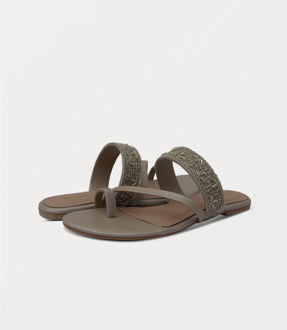 Women Chappal-GOLDEN - Image 3
