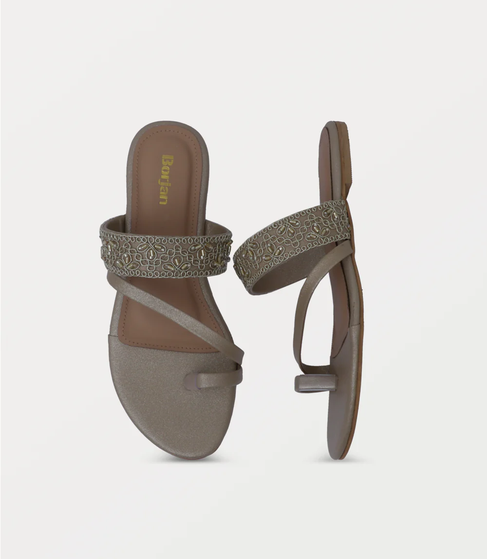 Women Chappal-GOLDEN - Image 4