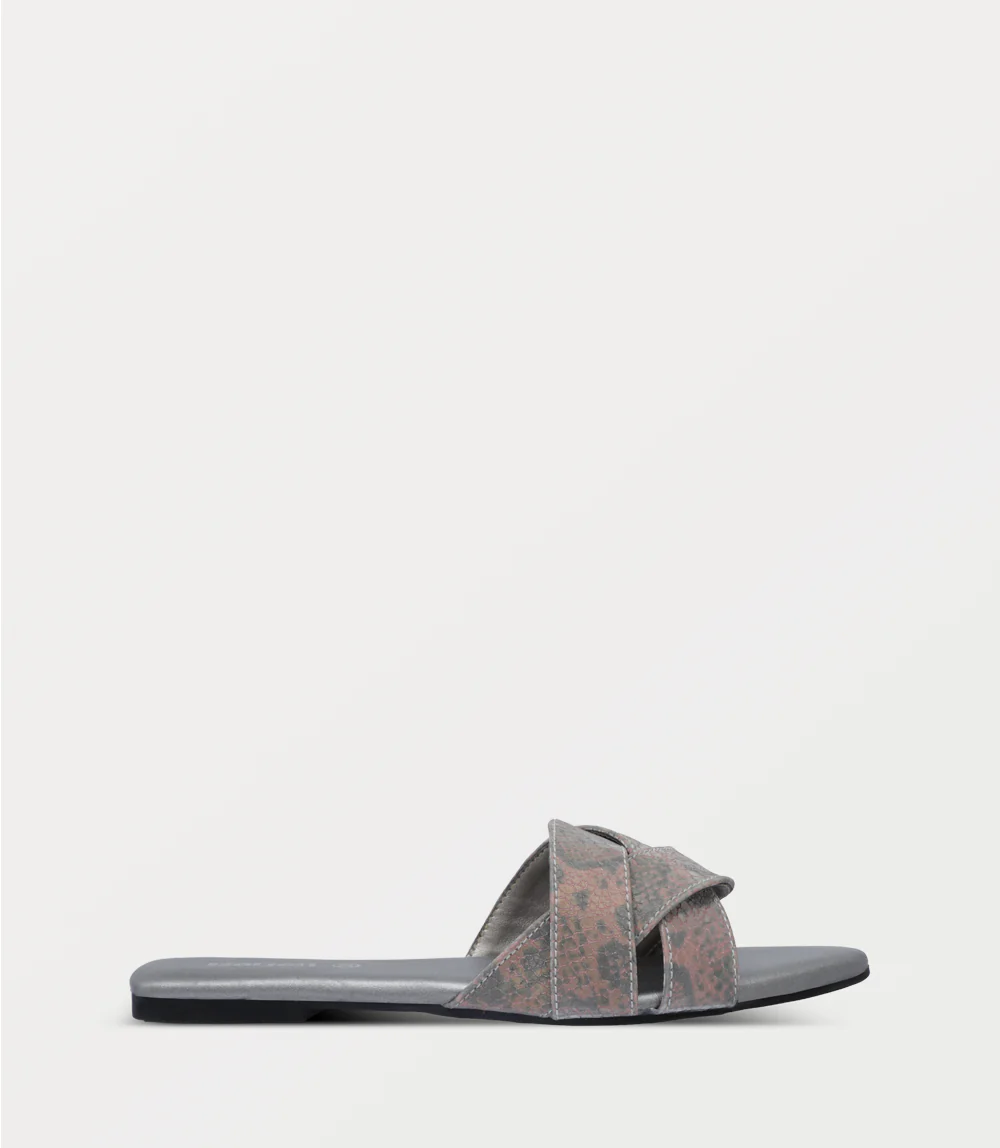 Women Slipper-GOLDEN