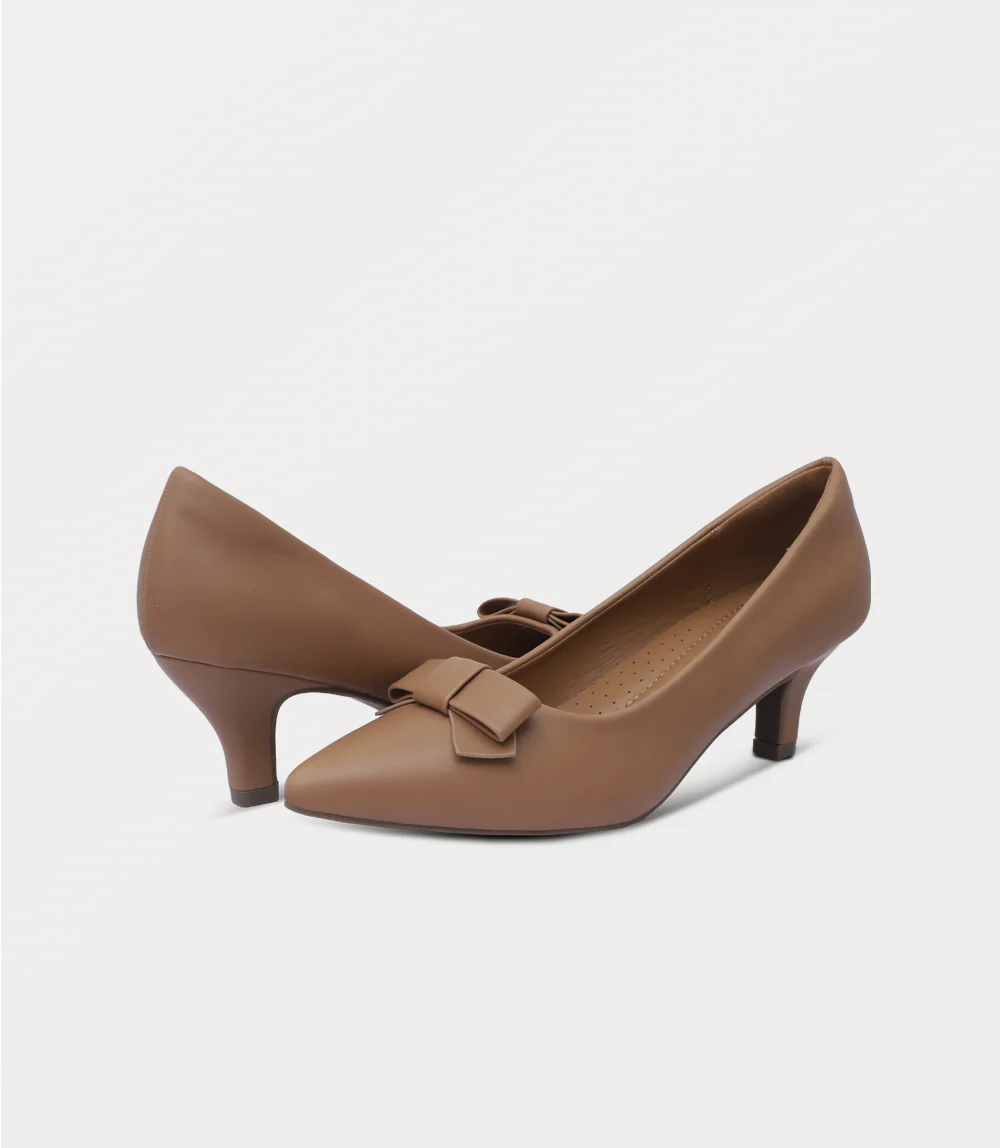 Women Court Shoes-BEIGE - Image 3