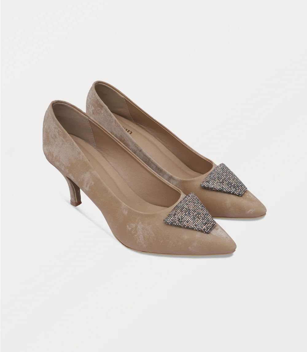 Women Court Shoes-BEIGE - Image 2