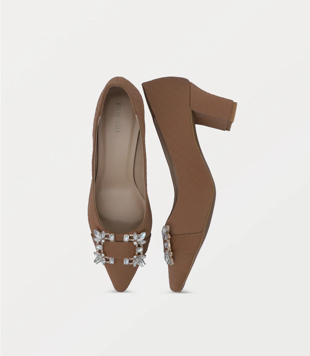 Women Court Shoes-BEIGE - Image 4