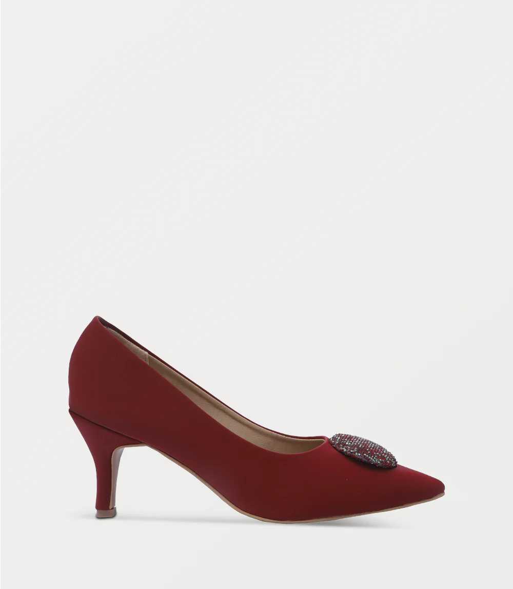 Women Court Shoes-MAROON