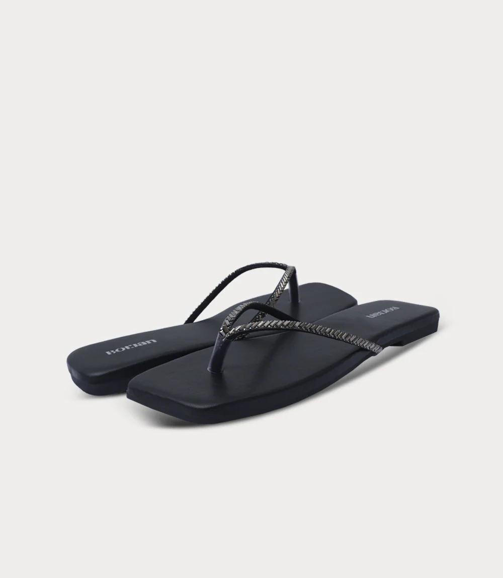 Women Chappal-BLACK - Image 3
