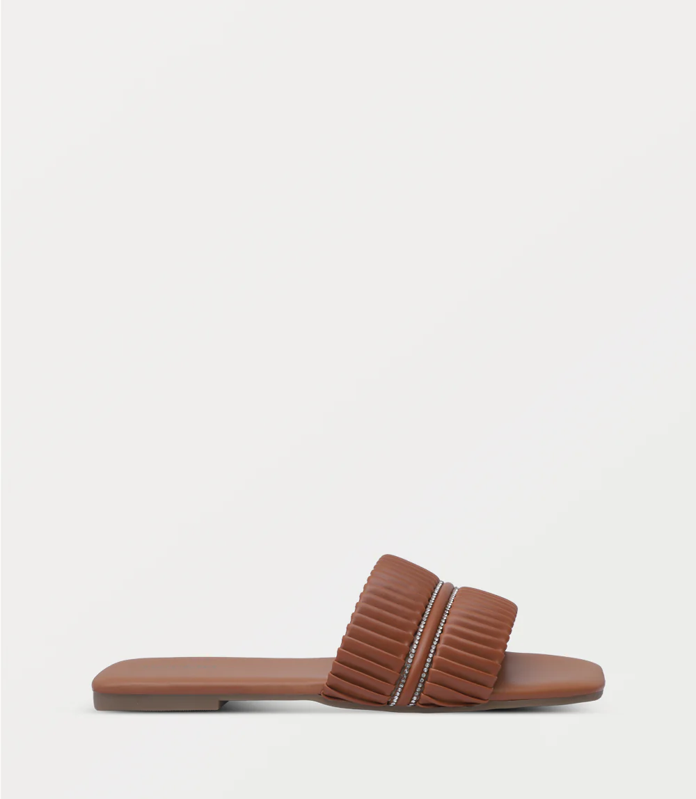 Women Slipper-TAN