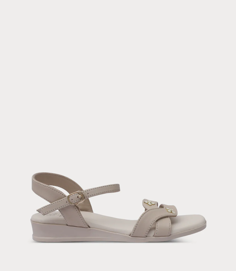 Women Comfort Sandal-FAWN