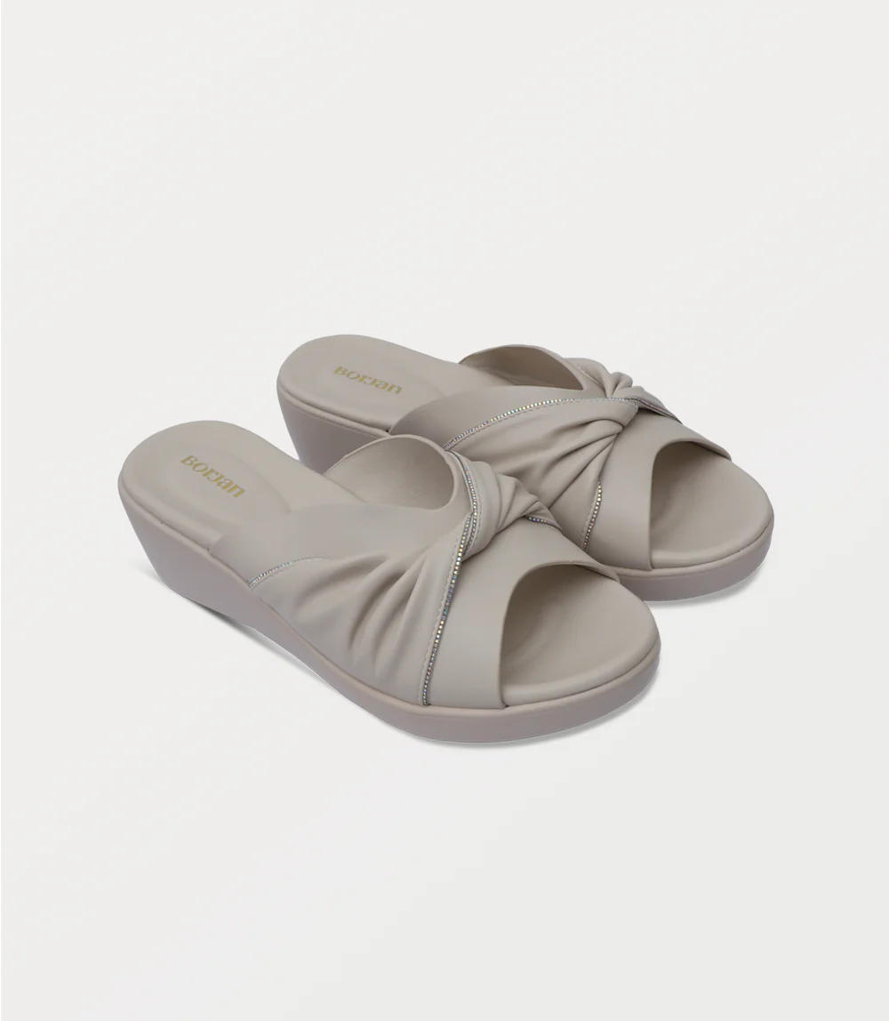 Women Comfort Slipper-L.BEIGE - Image 2