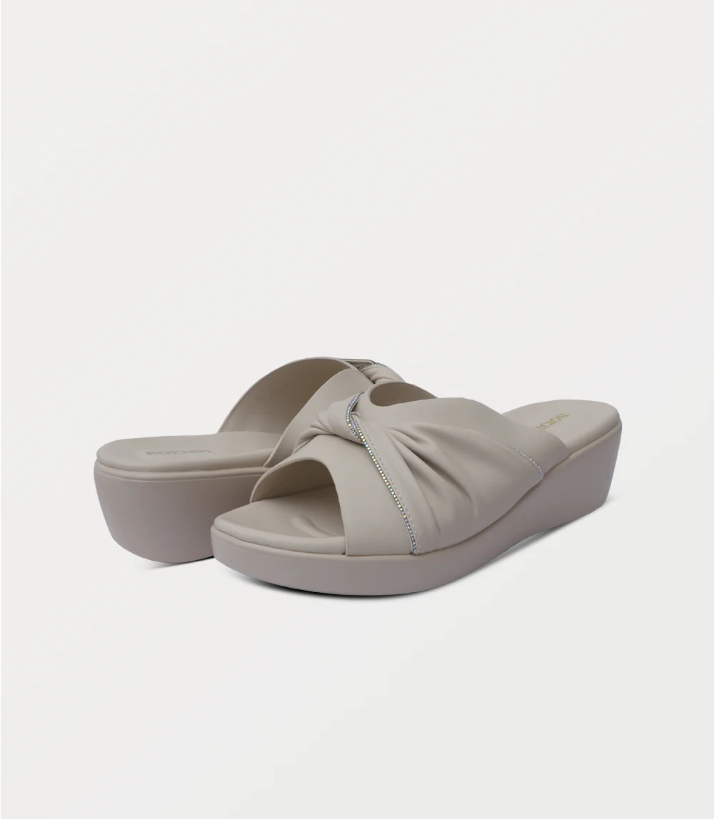 Women Comfort Slipper-L.BEIGE - Image 3