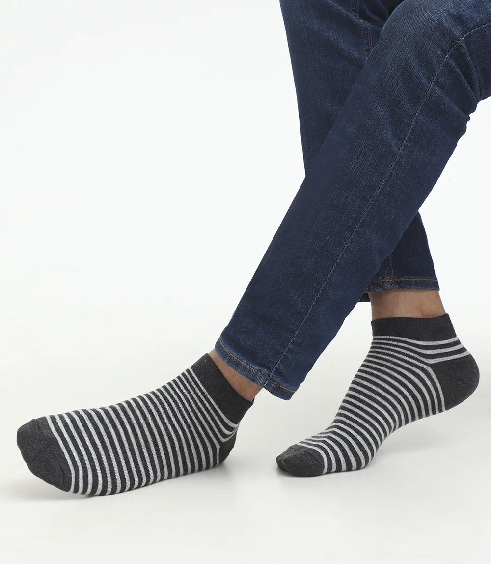 Men Socks-D GREY - Image 2