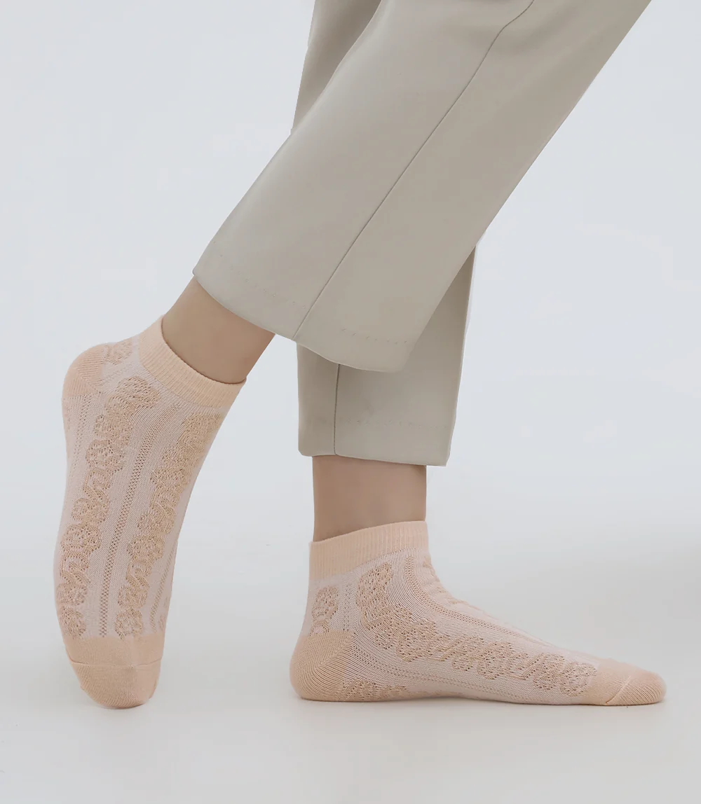 Women Socks-PEACH - Image 2