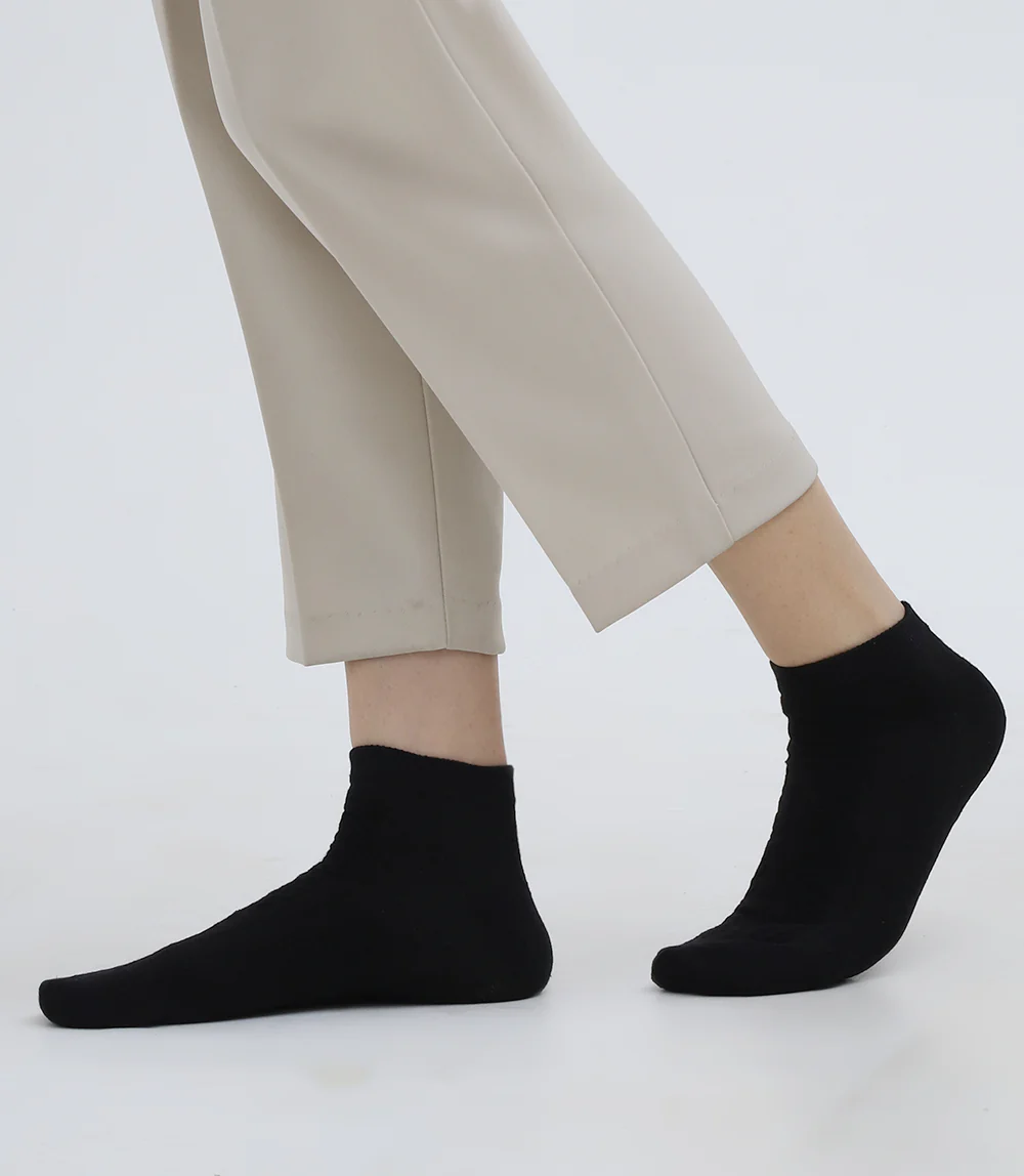 Women Socks-BLACK - Image 2