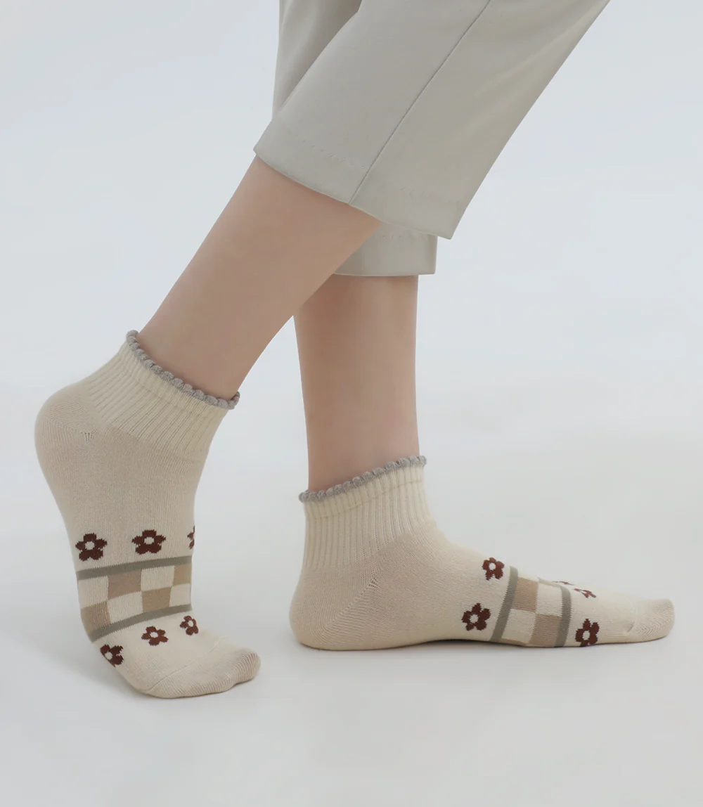 Women Socks-SKIN - Image 2